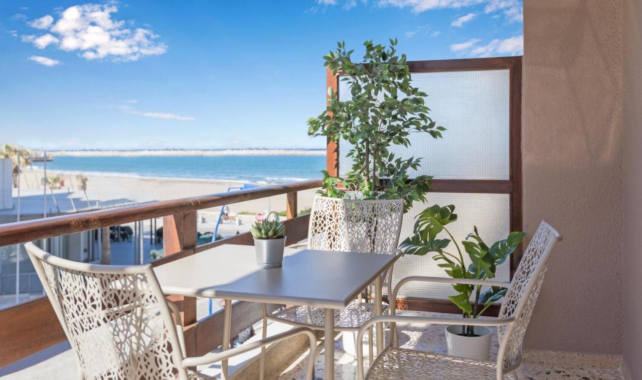 Effie'S Cozy Beach Front Apartment Ретимно Экстерьер фото