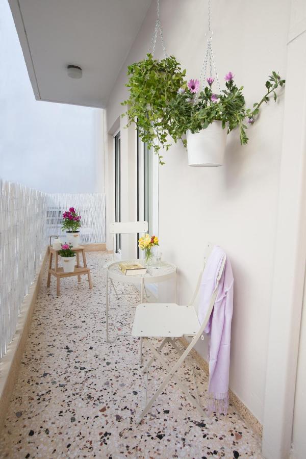 Effie'S Cozy Beach Front Apartment Ретимно Экстерьер фото